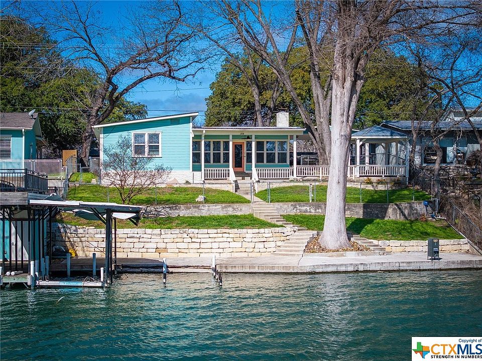 1st image of 721 Mary Blvd