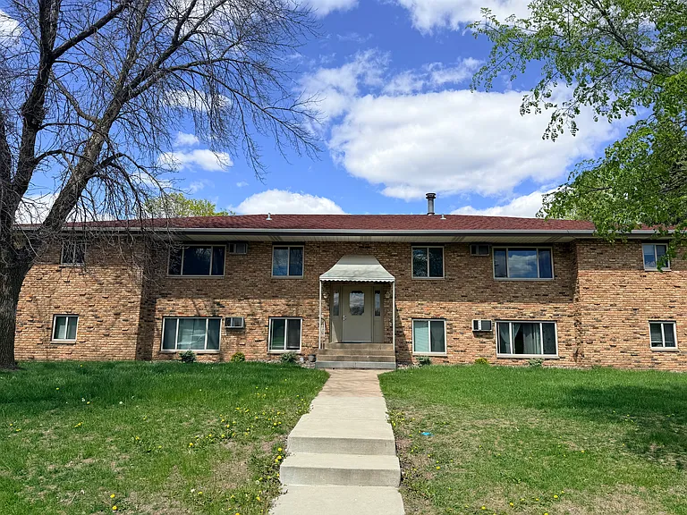 1409 Shakopee Ave E #2 — Photo 10