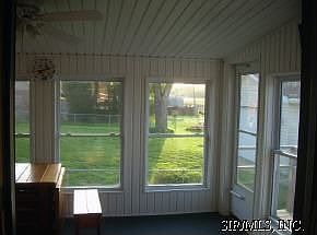 2nd image of 3401 Village Ln