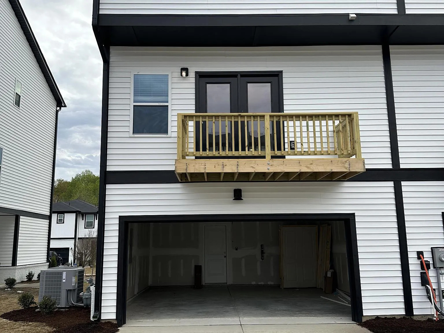 410 Sustainable Way — Photo 2