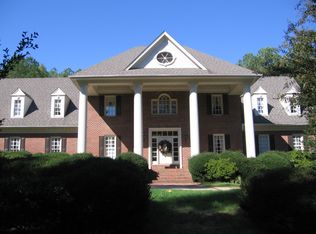 8205 Inverstone Ln, Raleigh, NC 27606