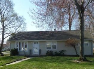 15 Kevin Rd, Bridgeport, CT 06606