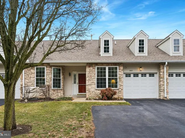 1363 Palmer Dr #122, Springfield, PA 19064