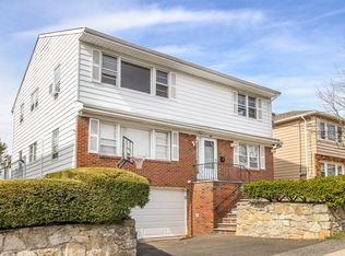 21 Pine St FLOOR 2, West Harrison, NY 10604