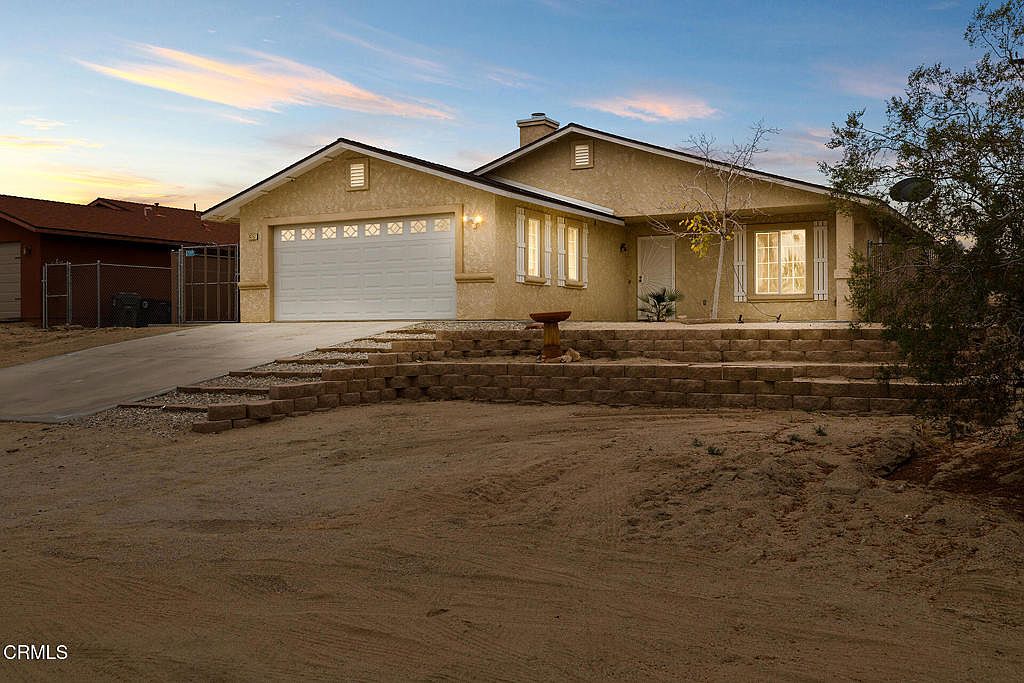 ②小古 28-55/（テインパン=シンバリー）r 74757 Sunrise Dr, Twentynine Palms, CA 92277 | Zillow