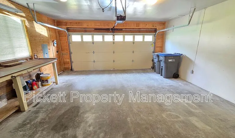 11615 Breckenridge Ln NW — Photo 8