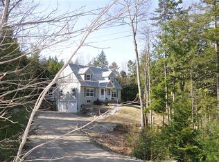 64 Cross Country Ln, Plymouth, NH 03264