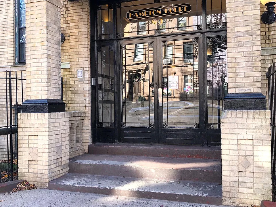 89 Wayne St