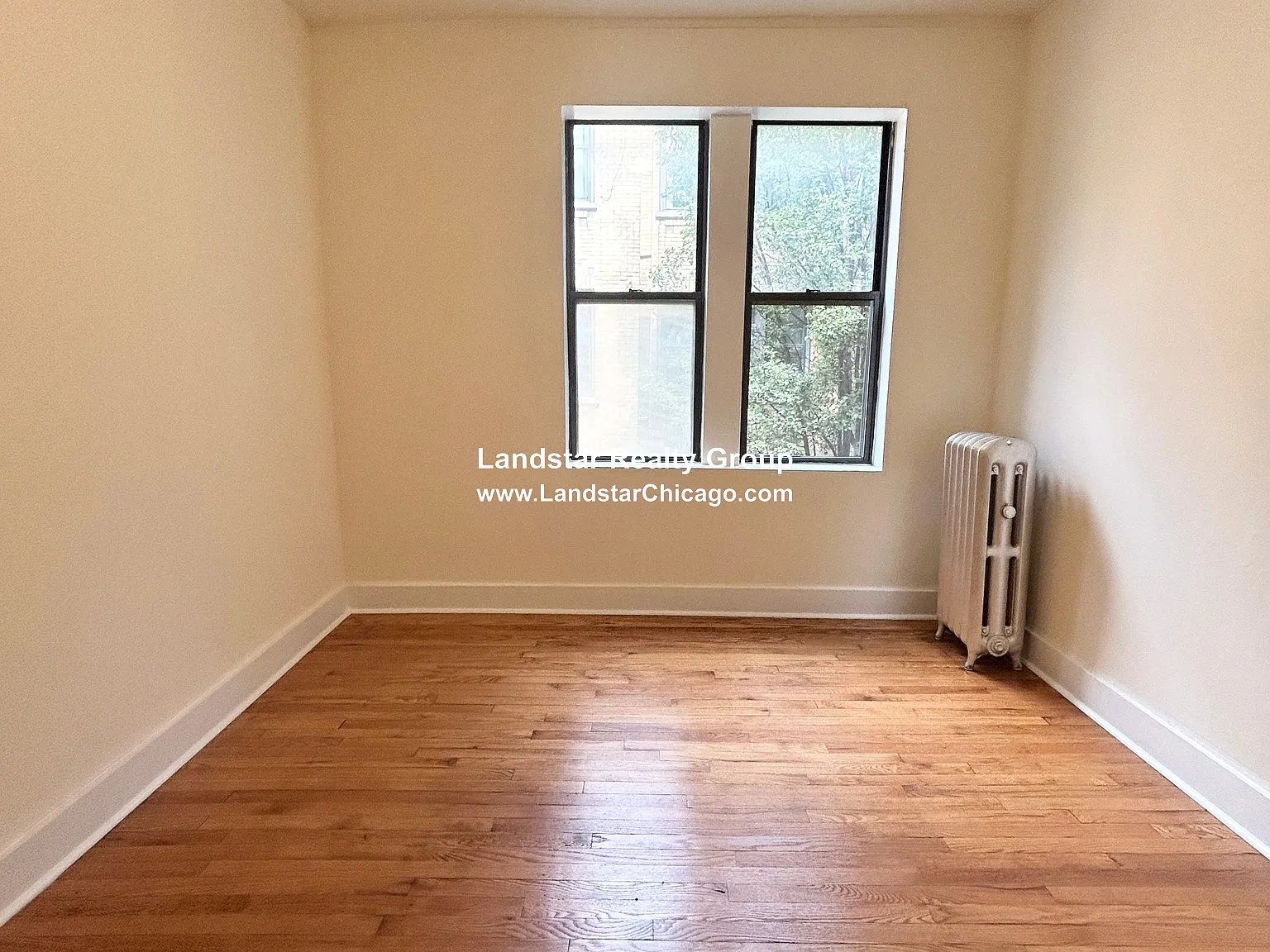 2 bed, 1.0 bath, $1,795 — Photo 4