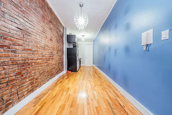 Rented by Nooklyn NYC LLC | media 3