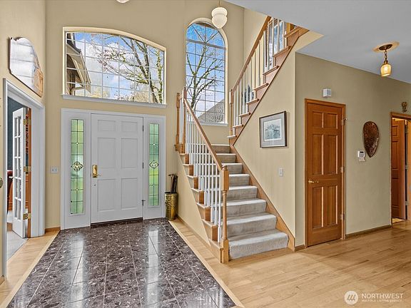 2nd image of 19607 110th Place NE