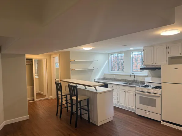 1215 61st St, Oakland, CA 94608