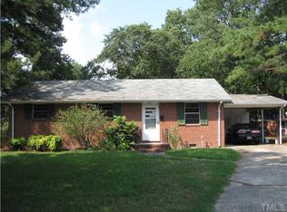 509 Winston St, Selma, NC 27576