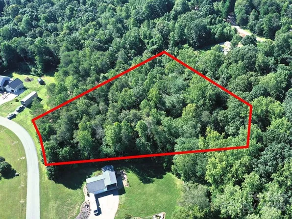 1682 Cordia Cir, Newton, NC 28658