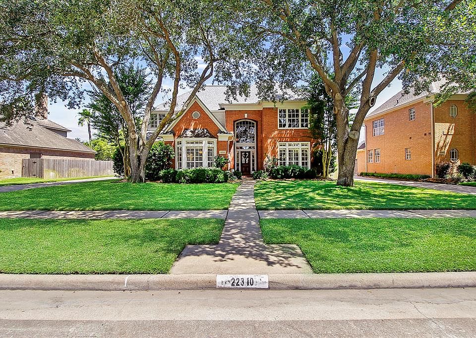 1st image of 22310 Crystal Bay Dr