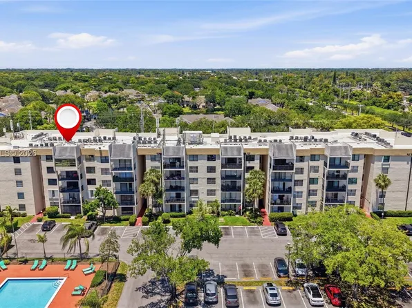 6195 Rock Island Rd APT 511, Tamarac, FL 33319