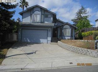 562 Edwards St, Crockett, CA 94525
