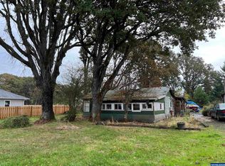 810 Kees St, Lebanon, OR 97355