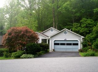 59 Pintail Ct, Brevard, NC 28712