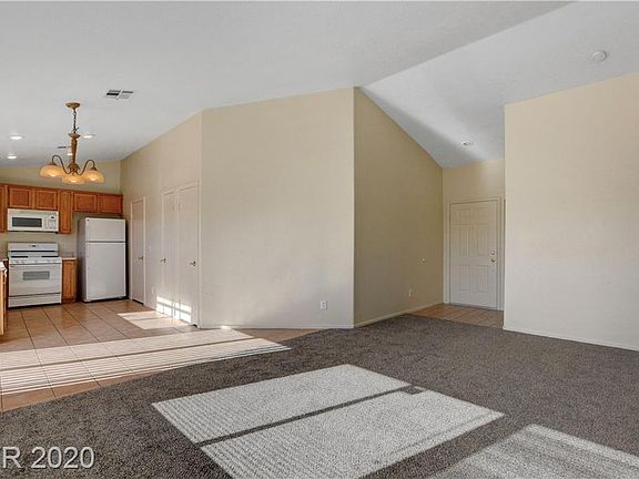 3rd image of 2735 Coral Cliffs Ct