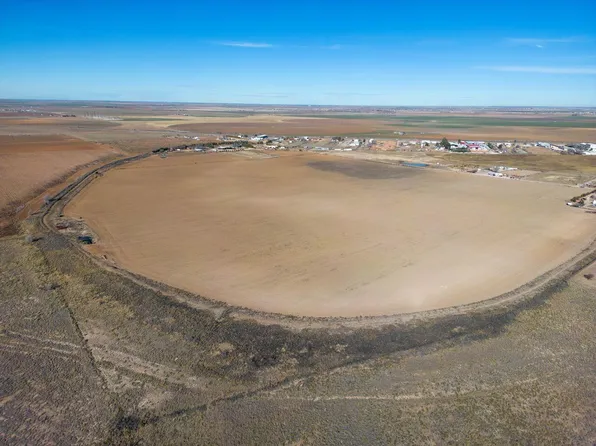 10005 County Road 7300 Unit A-b, Wolfforth, TX 79382