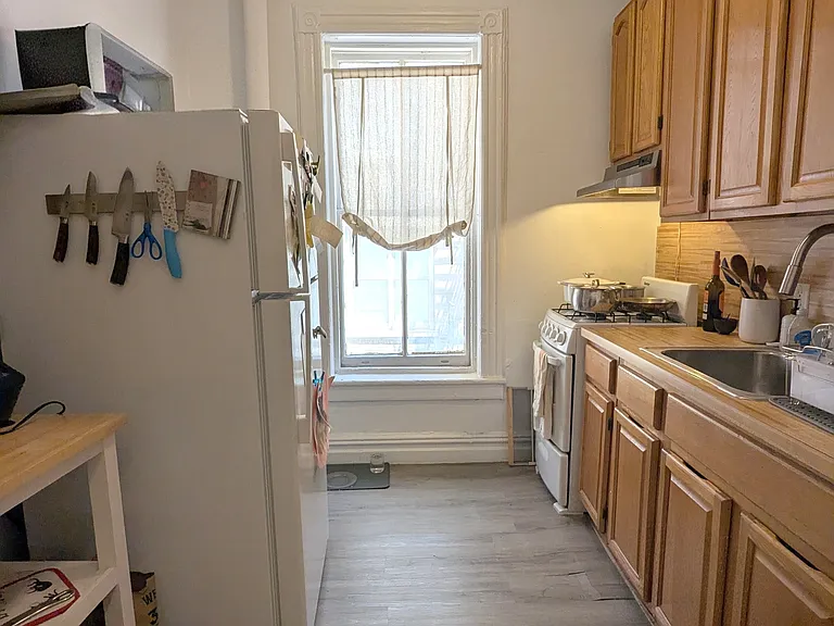 646 W End Ave #2C — Photo 5