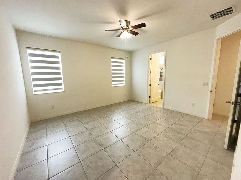3551 74th Avenue Cir E — Photo 23