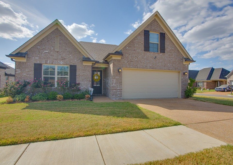 1st image of 7951 Ironwood Drive
