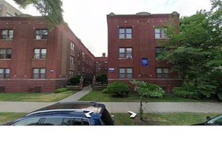 3603 S King Dr APT 3, Chicago, IL 60653
