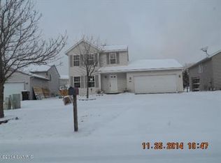 281 Prairie Run Dr NE, Cedar Springs, MI 49319