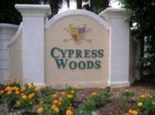 2905 Cypress Trace Cir APT 201, Naples, FL 34119