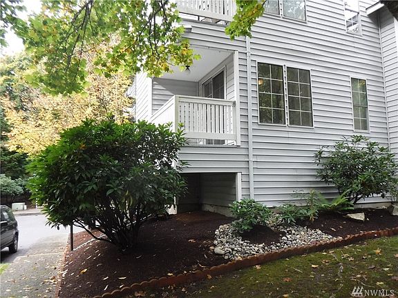 2nd image of 7603 Concord Ln NE #101