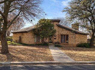 1423 Cherry Blossom Dr, Littlefield, TX 79339