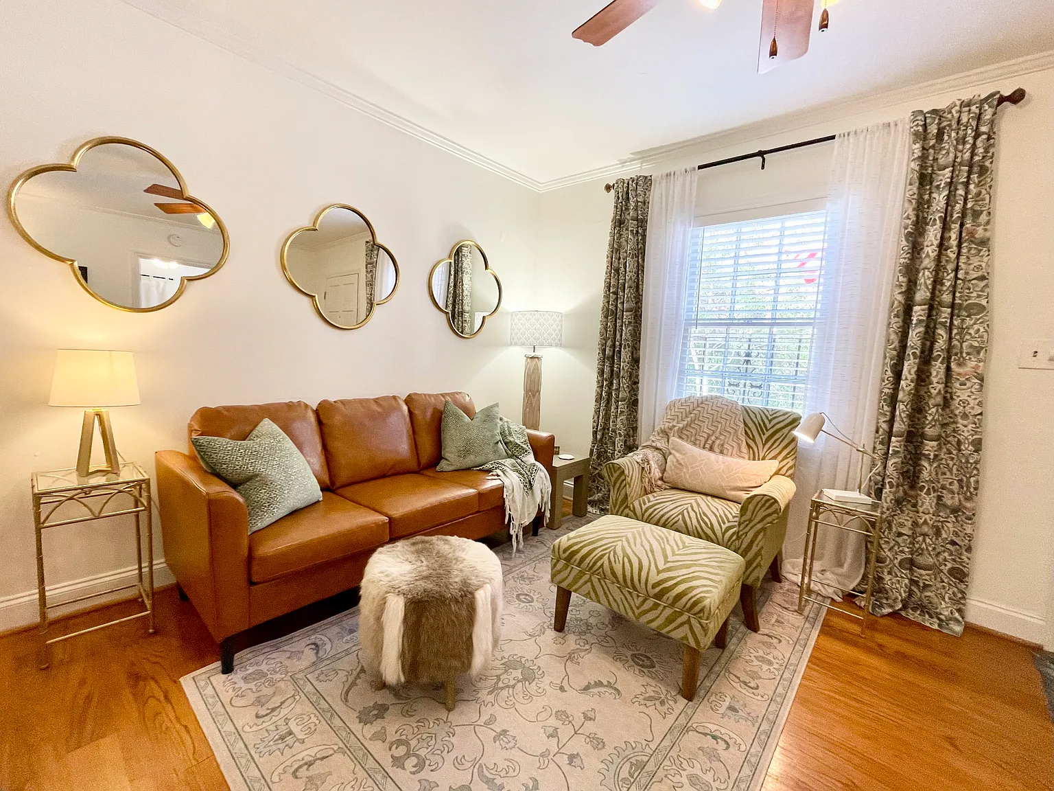 215 W Taylor St — Photo 2