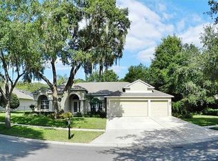 89 Camelot Ridge Dr, Brandon, FL 33511