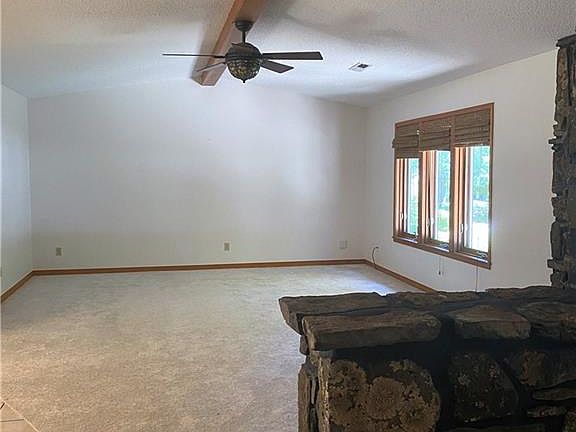 3rd image of 3197 N Katherine Ave
