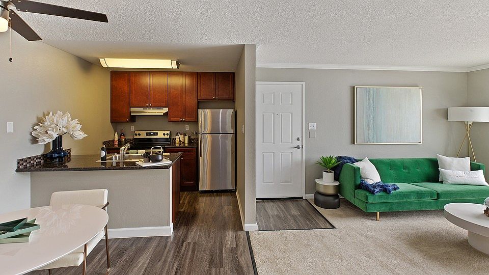 1st image of 100 Esplanade Ave #108_191