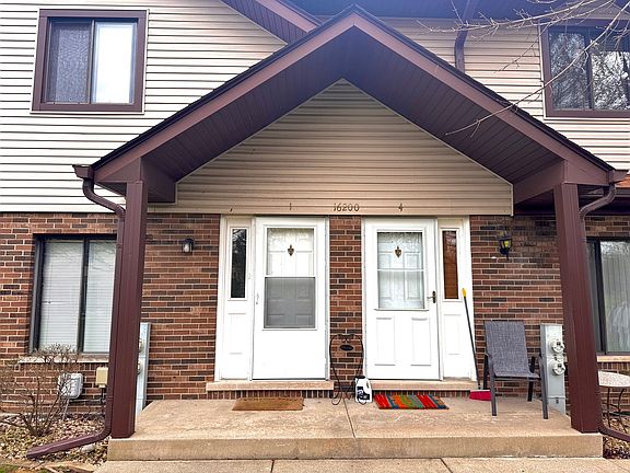 2nd image of 16200 S Apple Ln #1