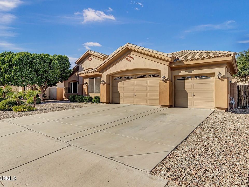 1st image of 7922 W Louise Dr
