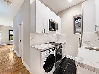 5th image of 126 W 25th St APT 4F