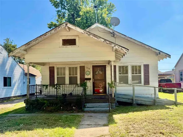 719 W Florence Ave, Blackwell, OK 74631