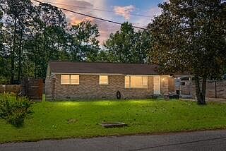 1st image of 109 N Hampton St