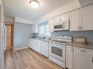 4396 Snail Lake Ct W, Shoreview, MN 55126