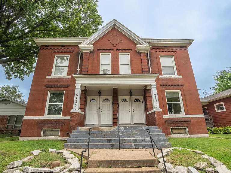 6128 Vermont Ave — Photo 1