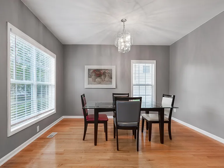 610 Park York Ln — Photo 9