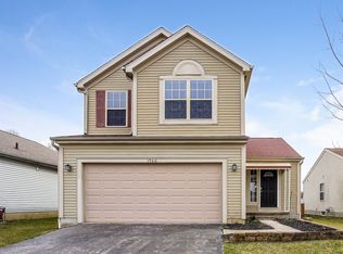 1960 Forestwind Dr, Grove City, OH 43123