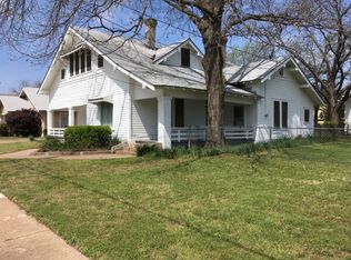 716 W Chambers St #714, Cleburne, TX 76033