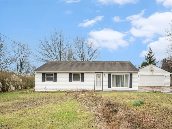 9450 Briar Dr, Streetsboro, OH 44241