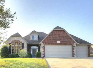 7423 E Jackson Pl, Broken Arrow, OK 74014