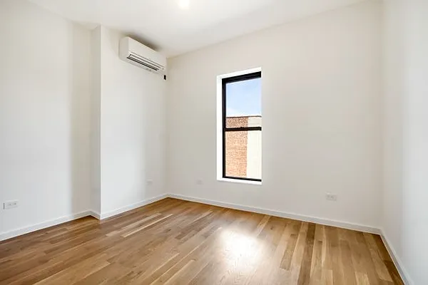 Rented by Compass | media 12